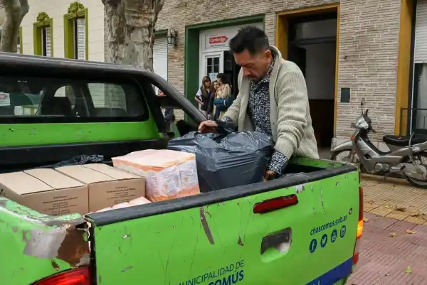 Los alimentados donados en recital benéfico fueron distribuidos en cinco comedores barriales
