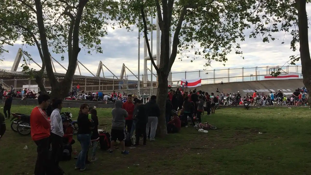 River en Mar del Plata: todo sea por una entrada