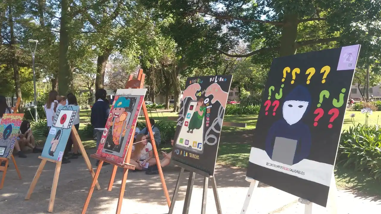 Crespo fue escenario de una intervención juvenil contra la violencia de género