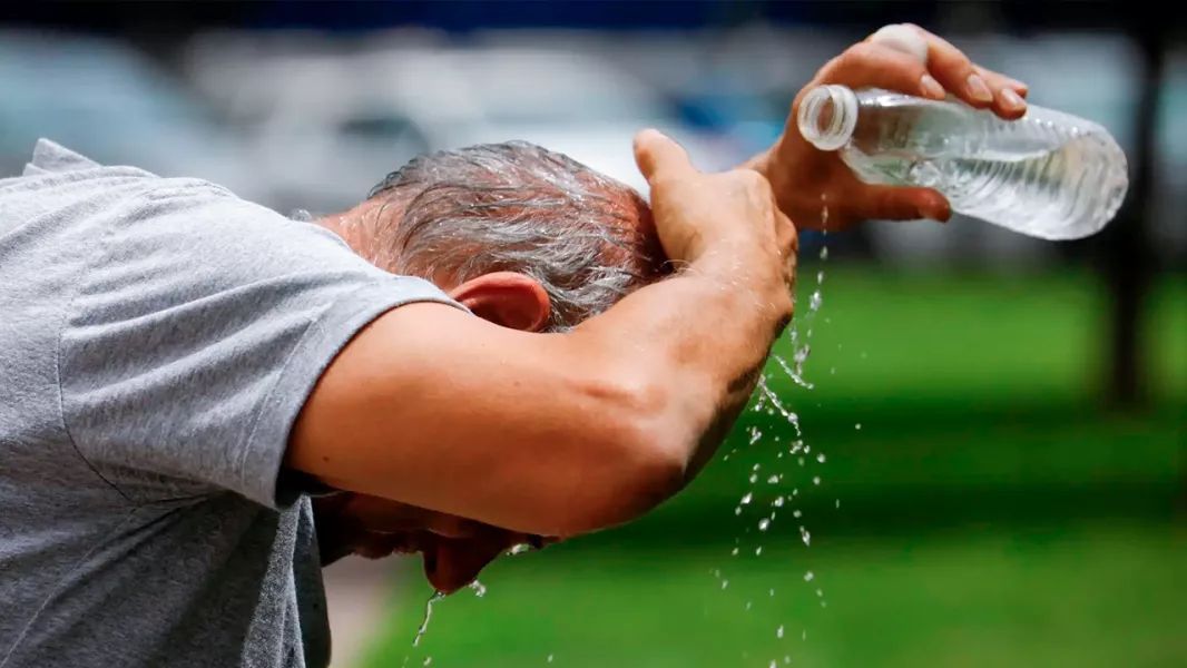 El ministerio de Salud de la Provincia brinda recomendaciones para prevenir el golpe de calor