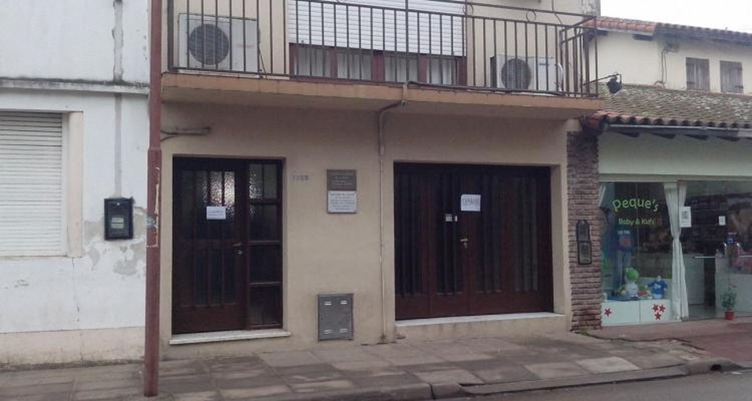 Baradero: Delincuentes rompieron el techo del Registro del Automotor para robar dinero