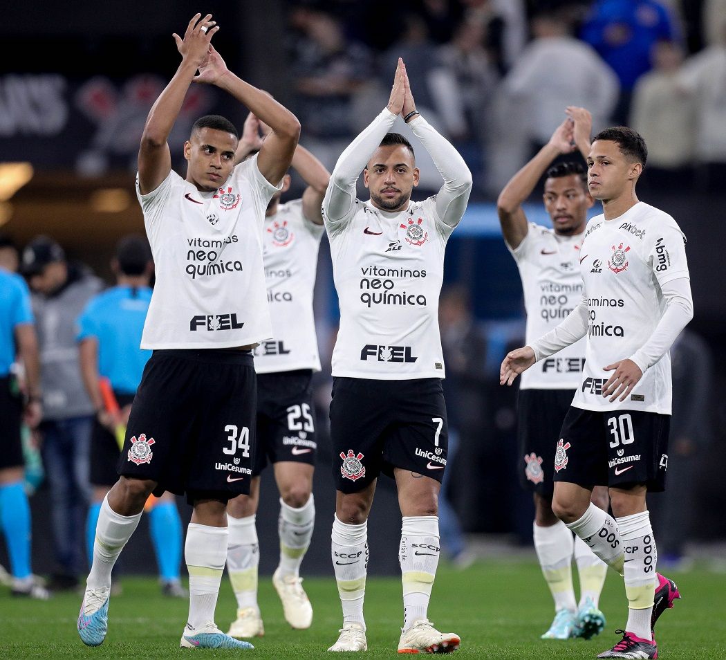 Corinthians se lo dio vuelta y le ganó a Newell's en Brasil