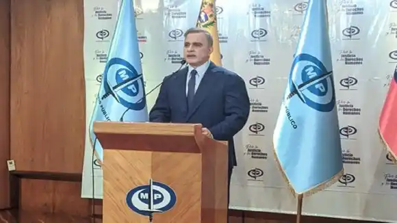 Tarek William Saab responde a Bukele: "desmienta los vejámenes contra nuestros compatriotas"