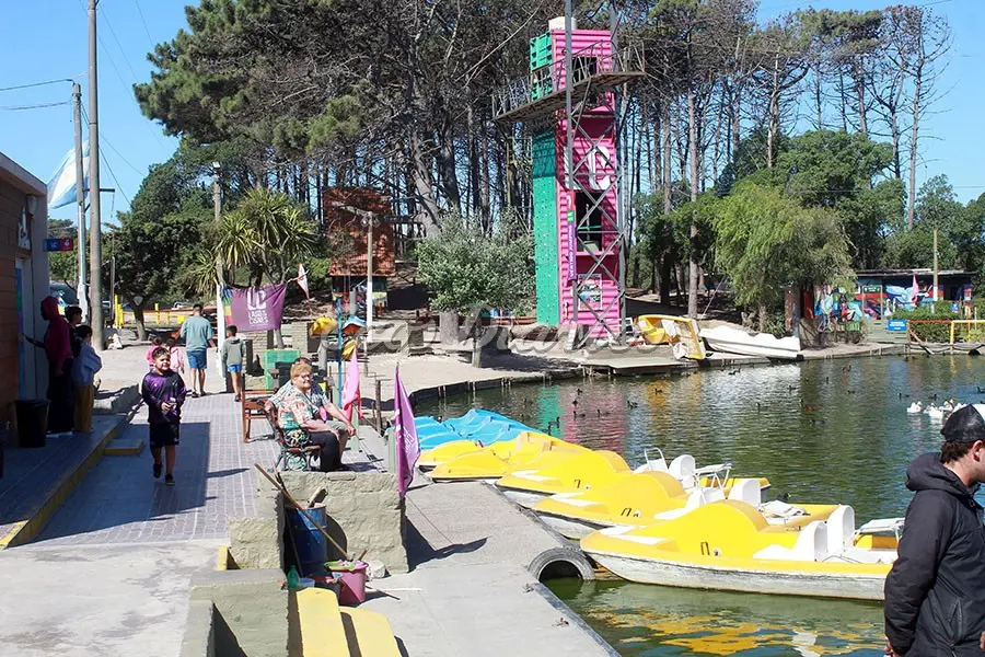 Actividades por el Día del Niño en el Lago de los Cisnes