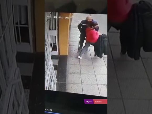 Mecheras que robaron en local de accesorios también sustrajeron ropa en una tienda y quedaron filmadas