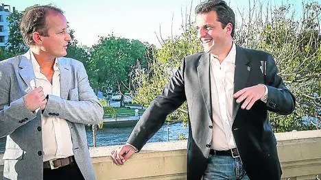 Mensajes para Insaurralde: Kunkel lo trató de "payaso" y para Espinoza los que cambian "pierden credibilidad"