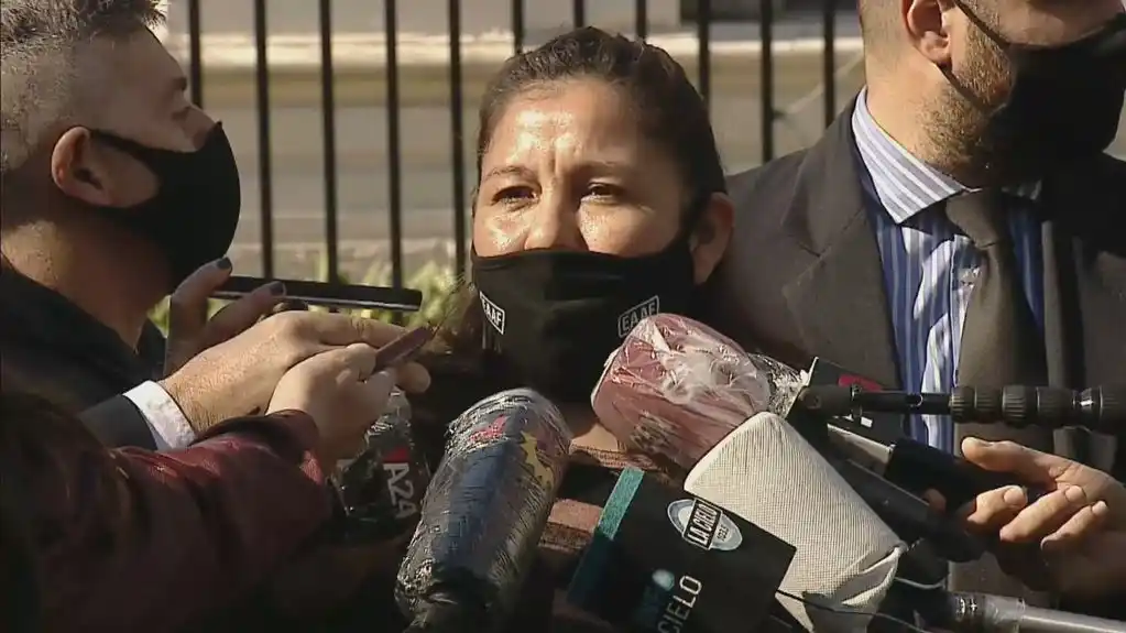 La mamá de Facundo Astudillo se reunió con Kicillof y disparó contra Berni: "Usted tiene un ministro que es un bocón"