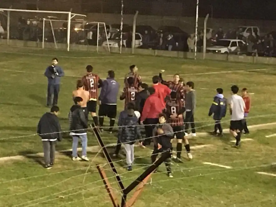 Sarmiento, primer clasificado al torneo Mayor
