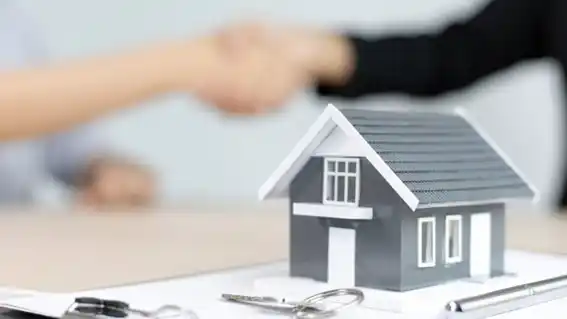 La vigencia de la garantía suele estar directamente vinculada a la duración del contrato.