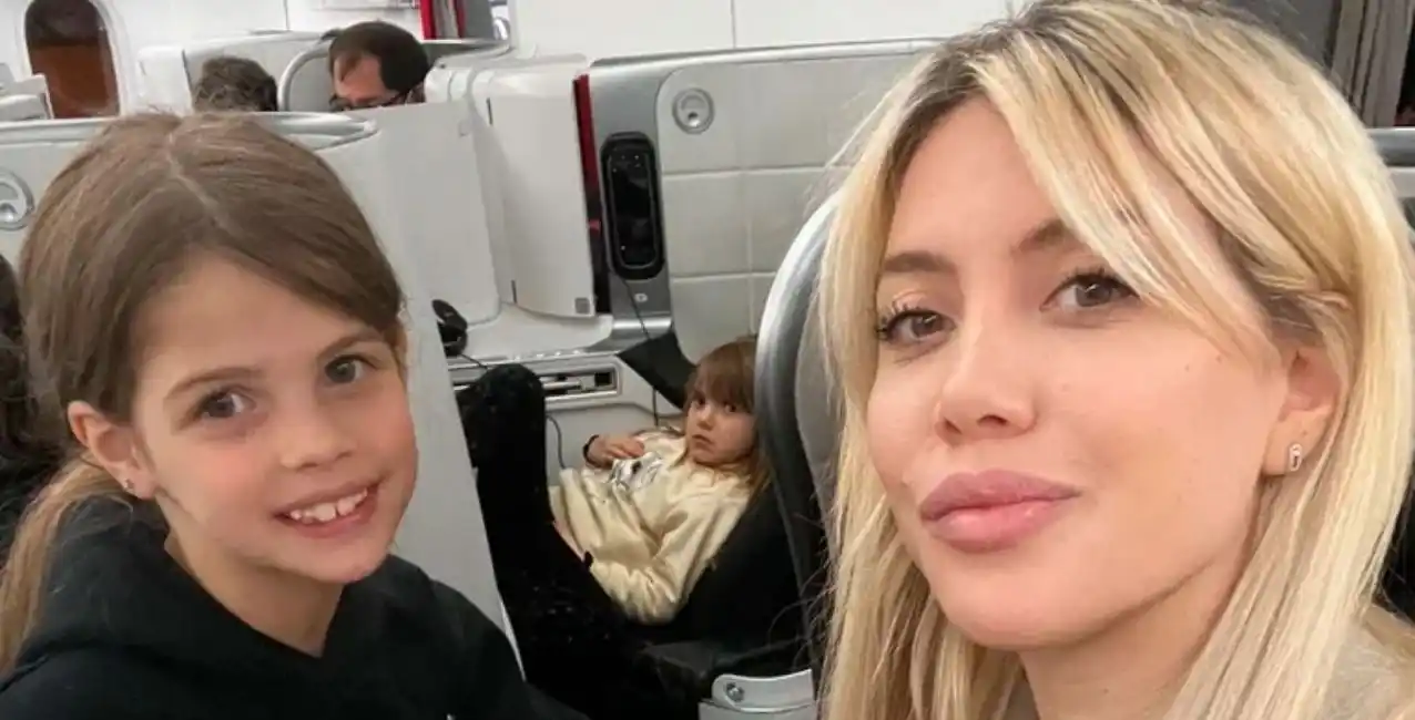 Wanda Nara llegó a la Argentina con sus hijas y sin Mauro Icardi
