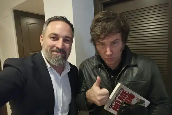 Milei se reunió con el líder de Vox y afianzó su vínculo con la ultraderecha española