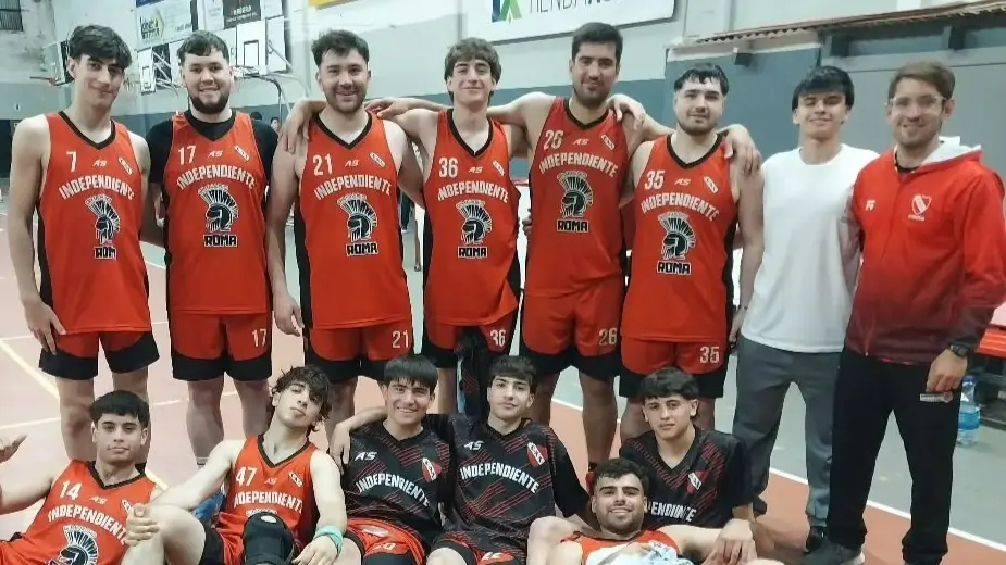 Independiente de Lobería festejó ante Villa del Parque como local