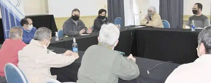 Francolini  insiste a las fuerzas de seguridad para que sus  efectivos cumplan funciones en las localidades donde  fueron consignados sin  trasladarse de una  ciudad a la otra