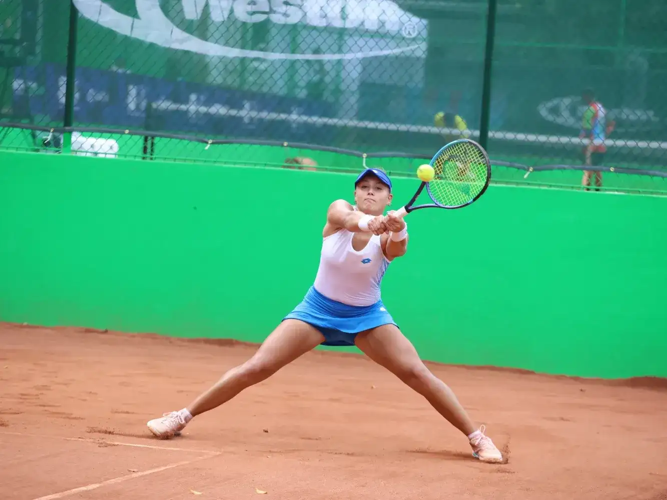 Larraya Guidi no pudo progresar en el doble
