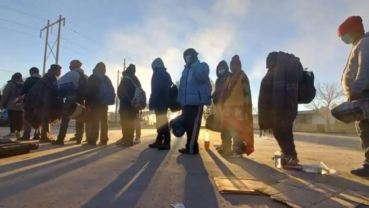 ¡COLETAZOS DE LAS POLÍTICAS DE TRUMP! Gobierno de Biden busca reunir a 998 niños migrantes con sus padres