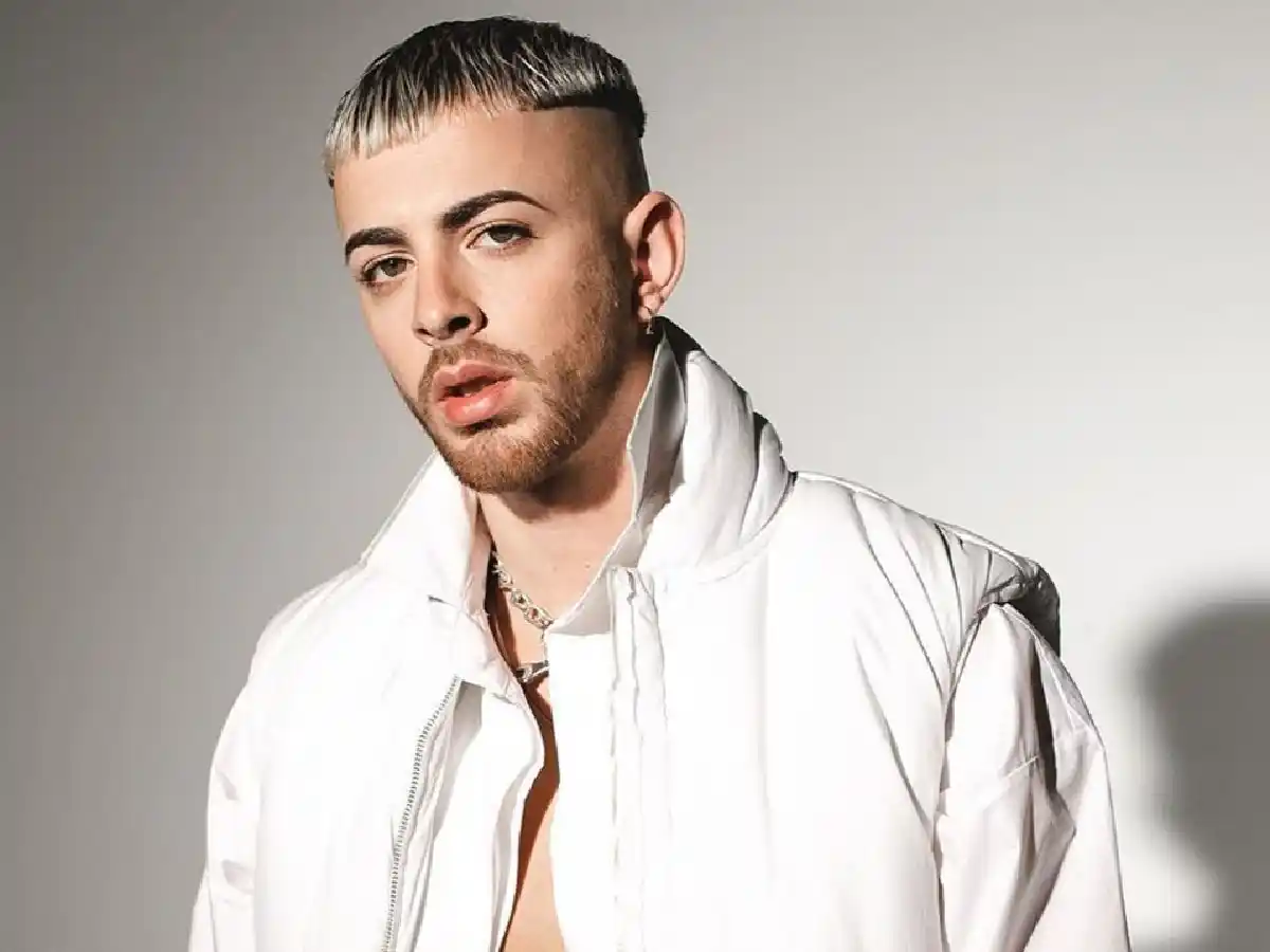 Quién es J. Rei, el trapero que este miércoles animará  la Estudiantina 