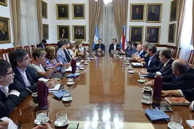 Bordet reunió a su gabinete y le pidió “el máximo esfuerzo” 
