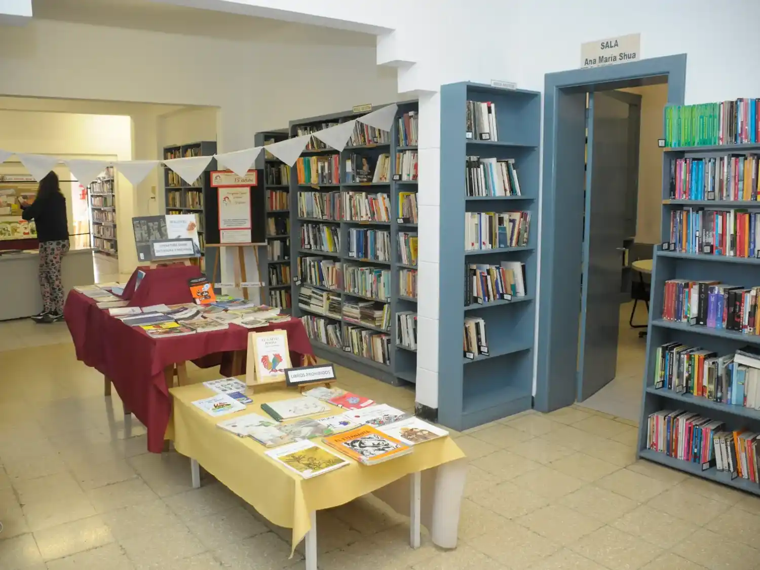 La Sala ofrece diversos talleres a la comunidad.