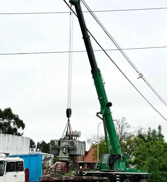 Con una rápida acción de la Cooperativa se sustituyó un transformador dañado por un rayo