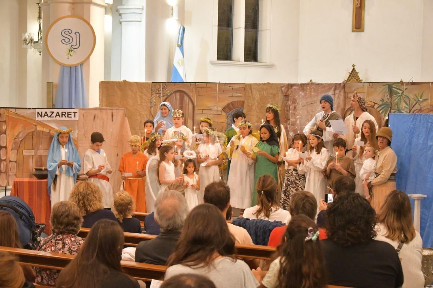 Inicio de Fiestas Patronales con espectáculos a cargo del Coro Municipal de Niños