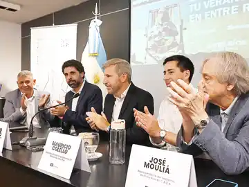 Entre Ríos lanzó la Temporada de Verano 2026 con una campaña pionera en inteligencia artificial