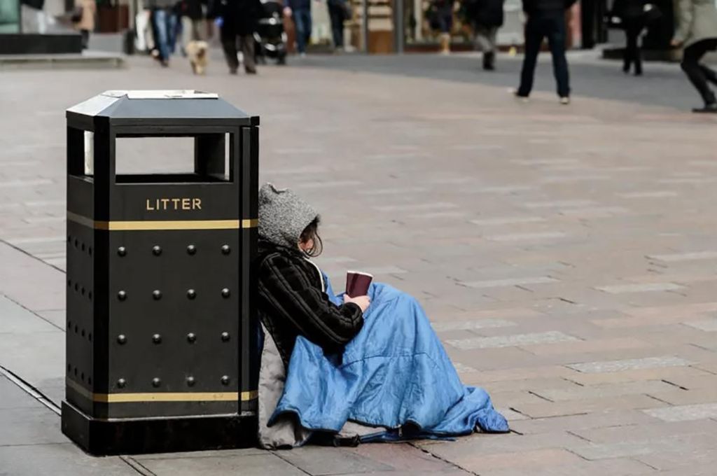 El Reino Unido asiste a millones de personas para hacer frente a la inflación