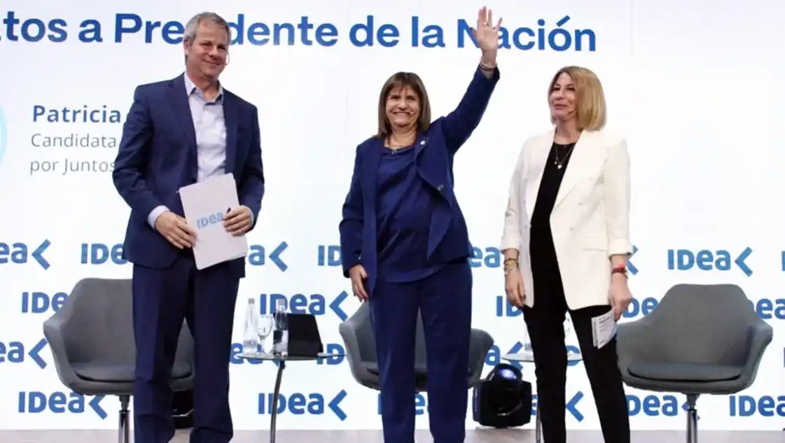 Bullrich prometió cambios en indemnizaciones y una reforma del BCRA