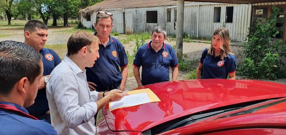 Bomberos y el Automóvil Club firmaron acuerdo para el Destacamento en Río Tala