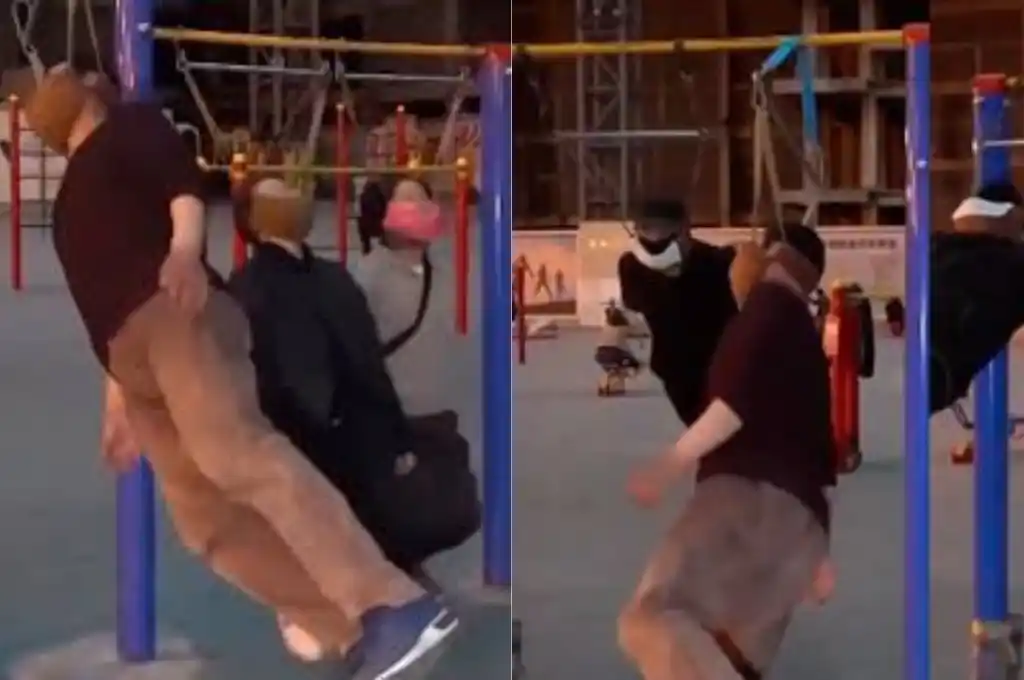 La técnica consiste en colgarse del cuello usando un arnés o una cuerda