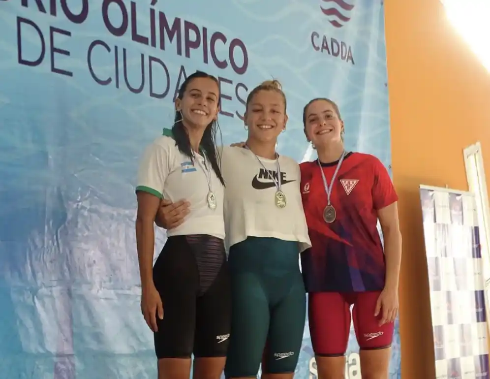 Natación: título y marca sudamericana para Candela Raviola en Santiago del Estero