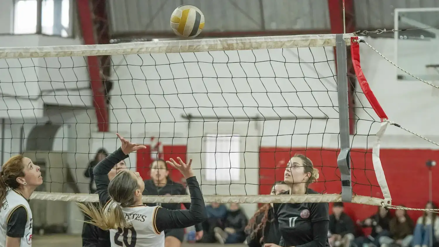 Liga Necochense de Voley - 3