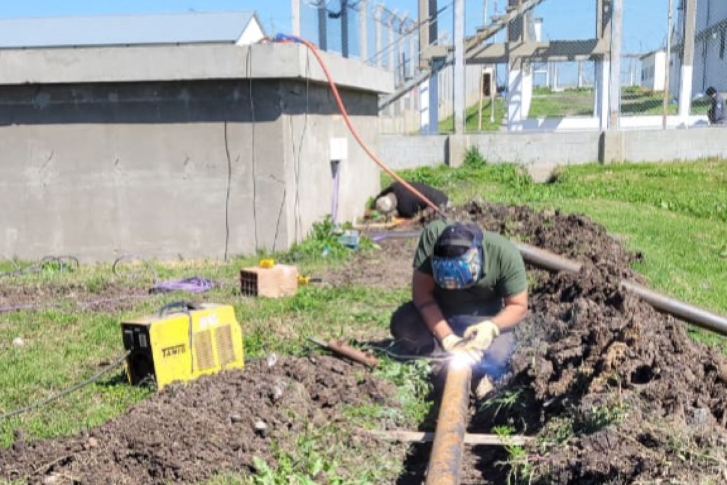 Con un 85% de ejecución, avanza la planta de tratamiento en la granja penal de Colonia El Potrero