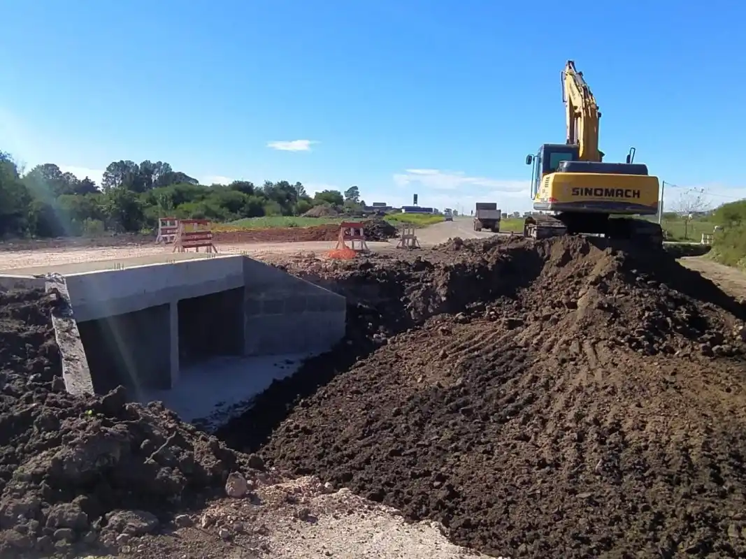 Avanzan hacia su etapa final las obras del sistema de drenaje de la zona norte