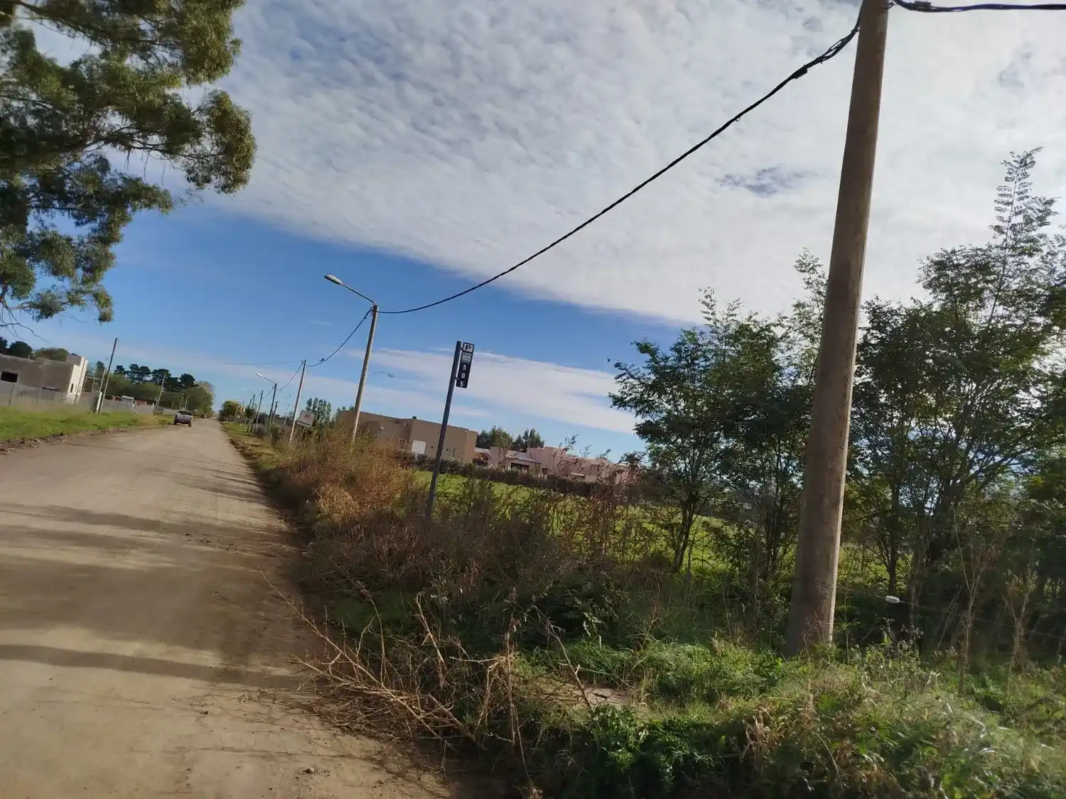 Servicios señalizó las paradas de las extensiones de colectivos al barrio Graduados y Escuela Granja