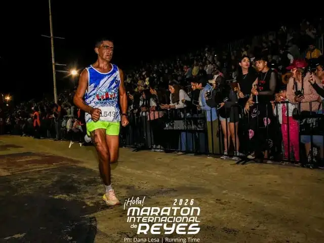 El equipo "Running Martín Ibarra" en la 47º Maratón de Reyes en Concordia