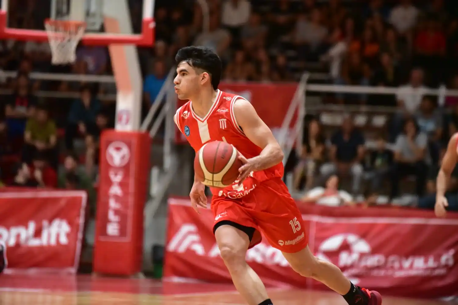 El juvenil Santiago Bruno