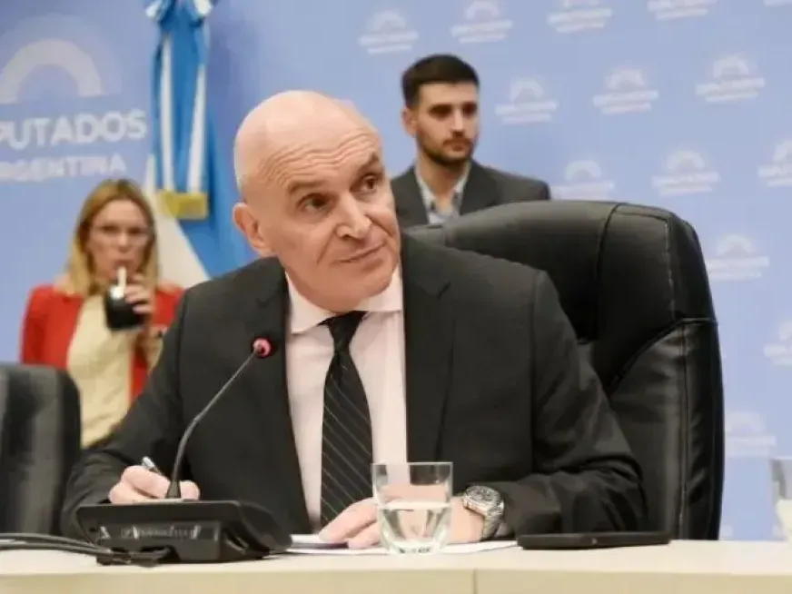 En medio de gritos, funcionarios abandonaron la comisión de Presupuesto y Espert se enfrentó con una diputada