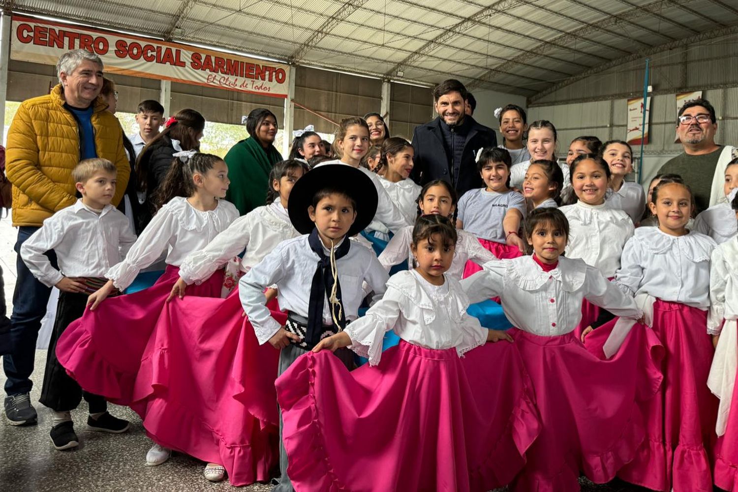 Pullaro visitó la 17° Fiesta Provincial del Locro, en Margarita.