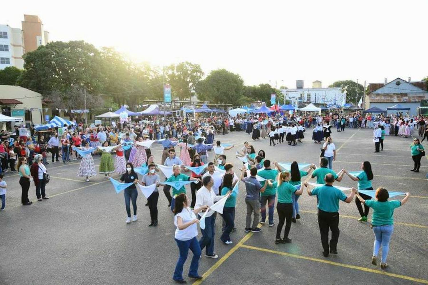 #9J: Masiva concurrencia en el Paseo Ferroviario