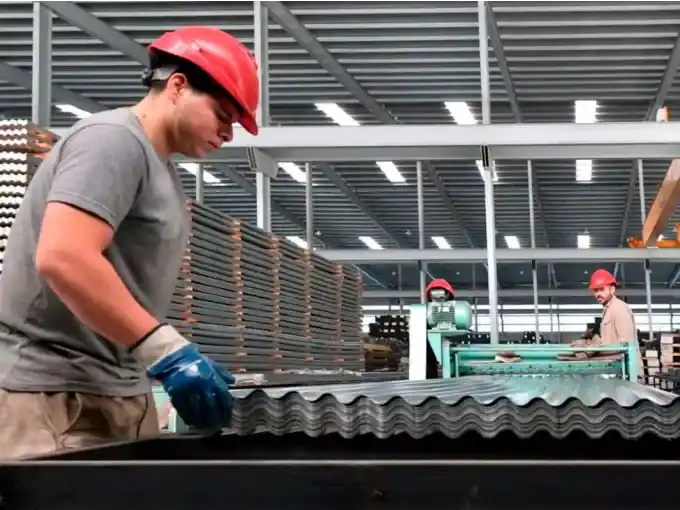 El índice de actividad económica retrocedió en febrero y acumula una baja de 1,9% en el primer bimestre