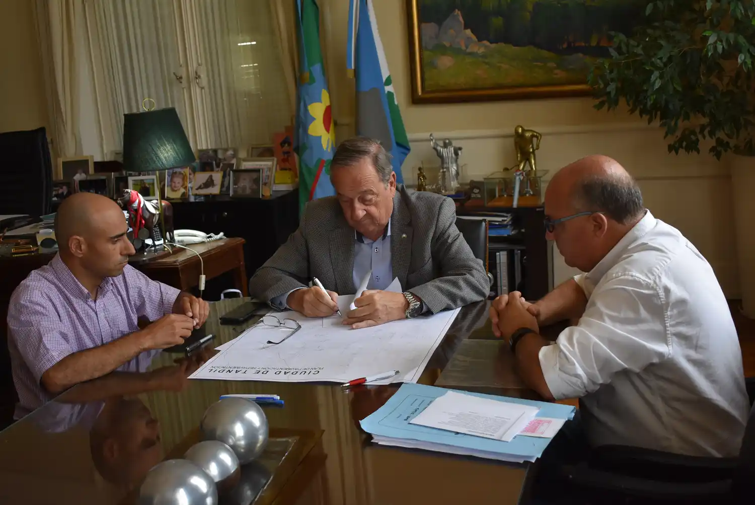 La próxima semana se iniciará la  pavimentación de 22 nuevas cuadras 
