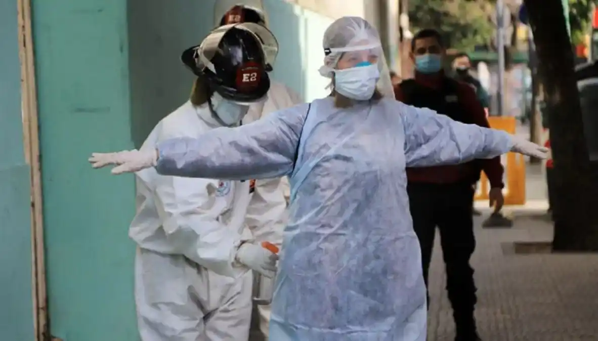 Confirman 16 nuevas muertes y anuncian un sistema de monitoreo de camas