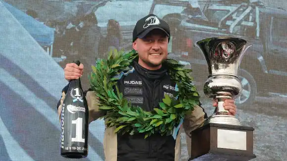 Dos finales accidentadas para el Turismo Nacional en su presentación en Neuquén