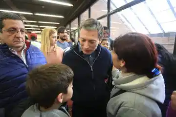 Esteban Echeverría: Gray entregó subsidios y dijo que "las familias no llegan a fin de mes"