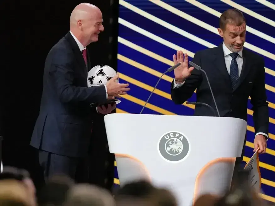 UEFA profundiza sus diferencias con Gianni Infantino en la FIFA . Foto: Pau Barrena-AFP