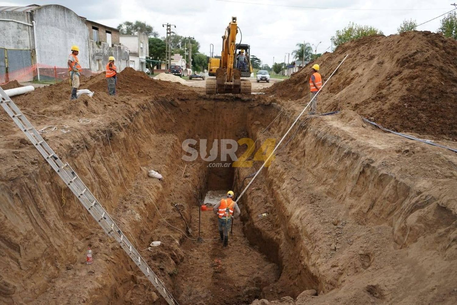 Enrico pide por obras en Firmat