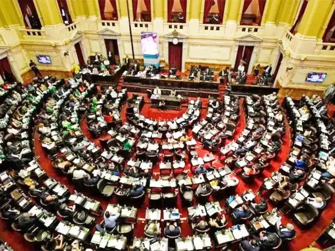 Imagen de archivo de cuando la Cámara de Diputados aprobó la ley de acceso a la interrupción del embarazo voluntario y atención postaborto. La Cámara lo aprobó con 131 votos a favor, 117 en contra y 6 abstenciones.