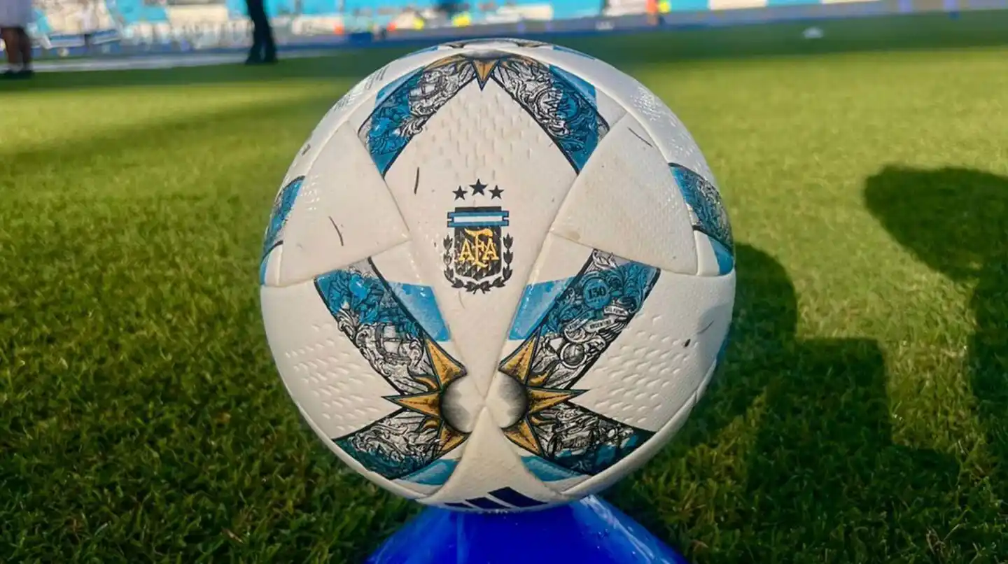 pelota liga profesional de fútbol - 1