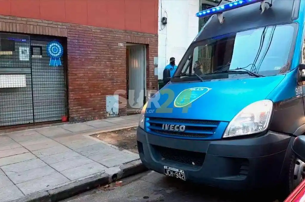 Delincuentes entraron a una casa, amenazaron a la familia y se fugaron a los tiros