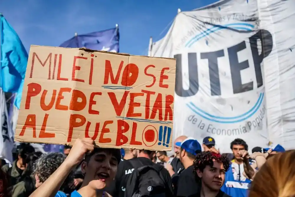 Jueves de cortes y protestas por el programa Volver al Trabajo